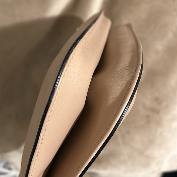 Valentino Rock Stud Nude Poudre Leather Shoulder Hand Bag - Picture 10 of 14